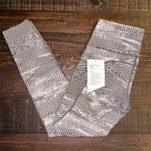 Lululemon. Fast and Free 7/8 Tight